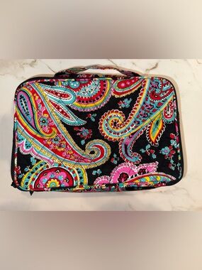 Vera Bradley Hanging Travel Organizer Cosmetic Case Paisley